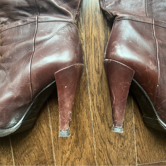 Authentic Gucci Tall Brown High Heel Leather Boot-sz 7.5 - Picture 15 of 16